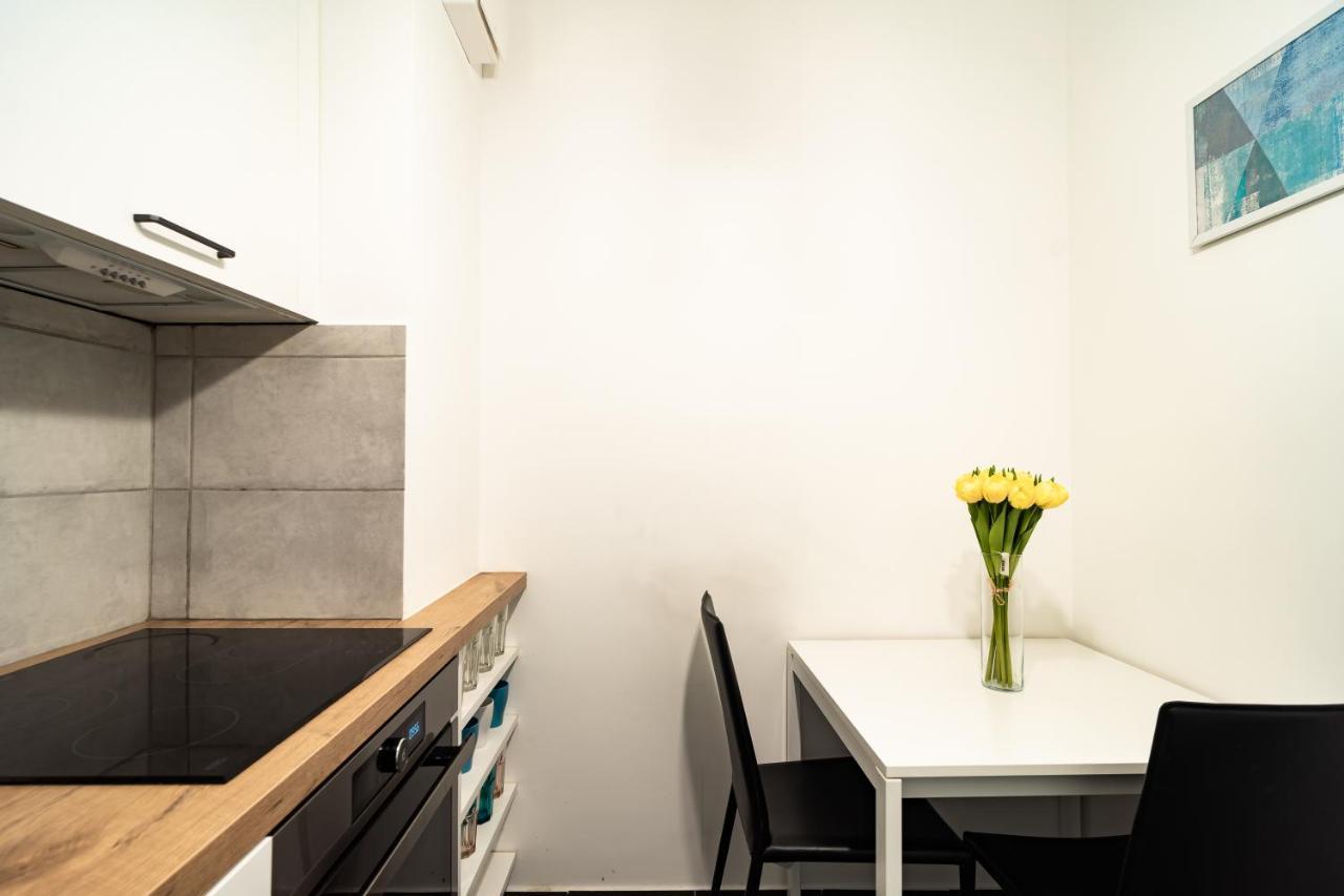 Vig Apartment - With Private Parking บูดาเปสต์ ภายนอก รูปภาพ