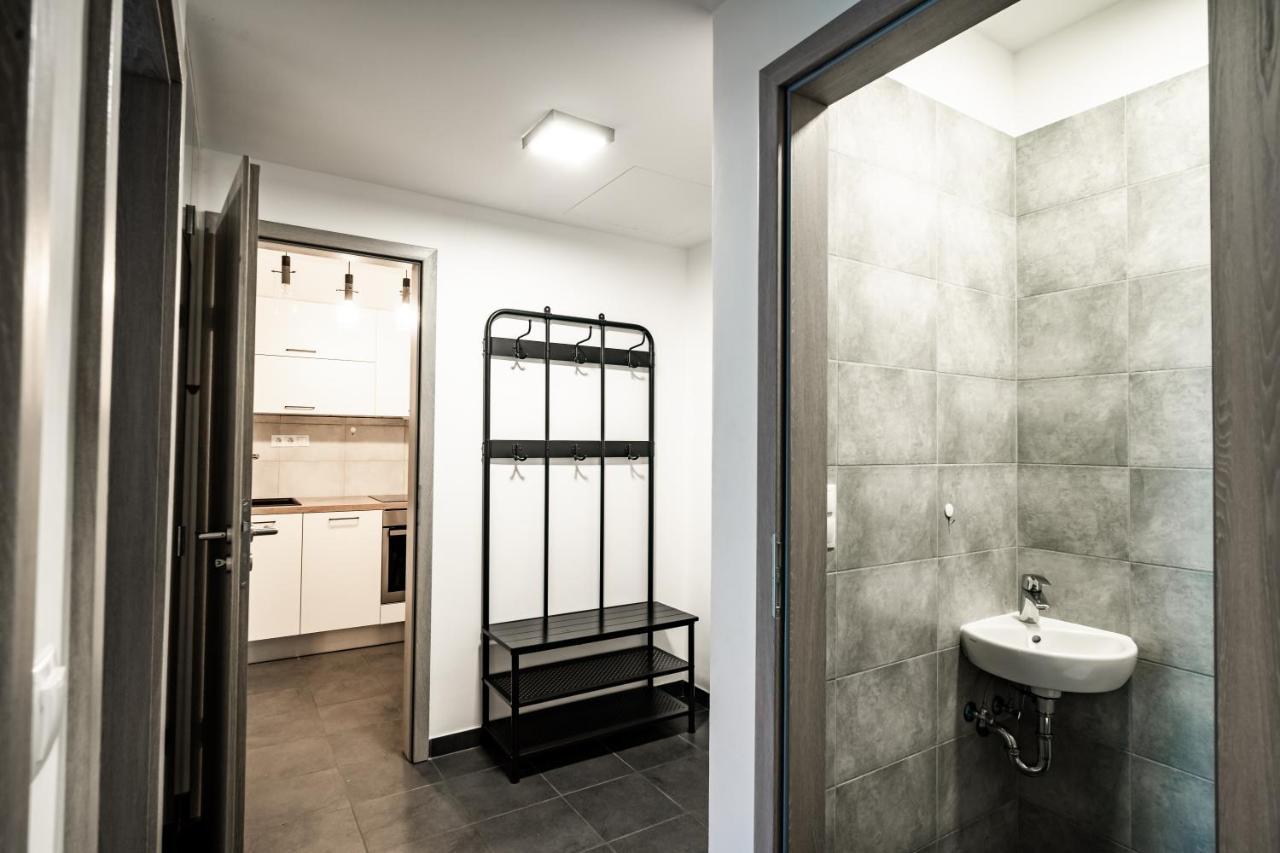 Vig Apartment - With Private Parking บูดาเปสต์ ภายนอก รูปภาพ