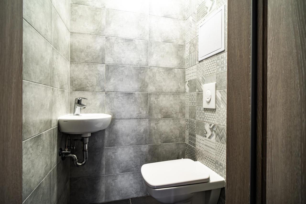 Vig Apartment - With Private Parking บูดาเปสต์ ภายนอก รูปภาพ