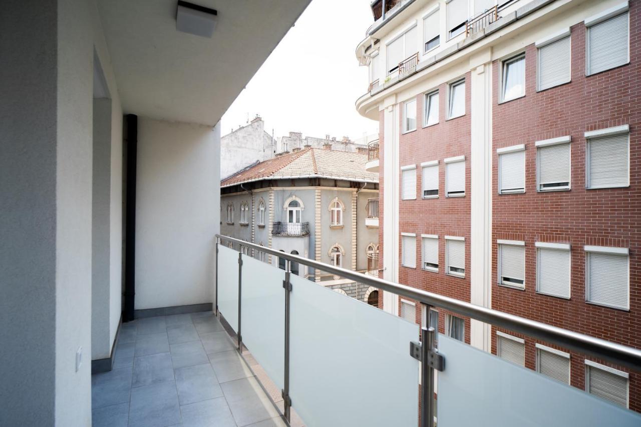 Vig Apartment - With Private Parking บูดาเปสต์ ภายนอก รูปภาพ